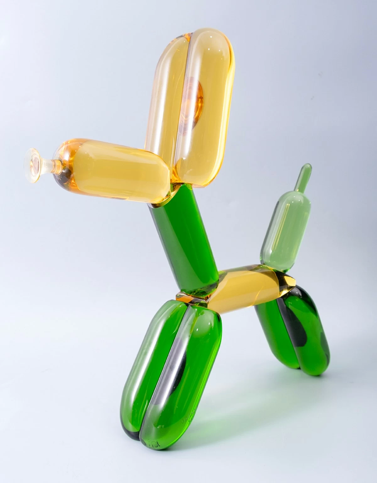 'BRUNO,' 15.7x15.7x3.9 in, optical glass, 2025