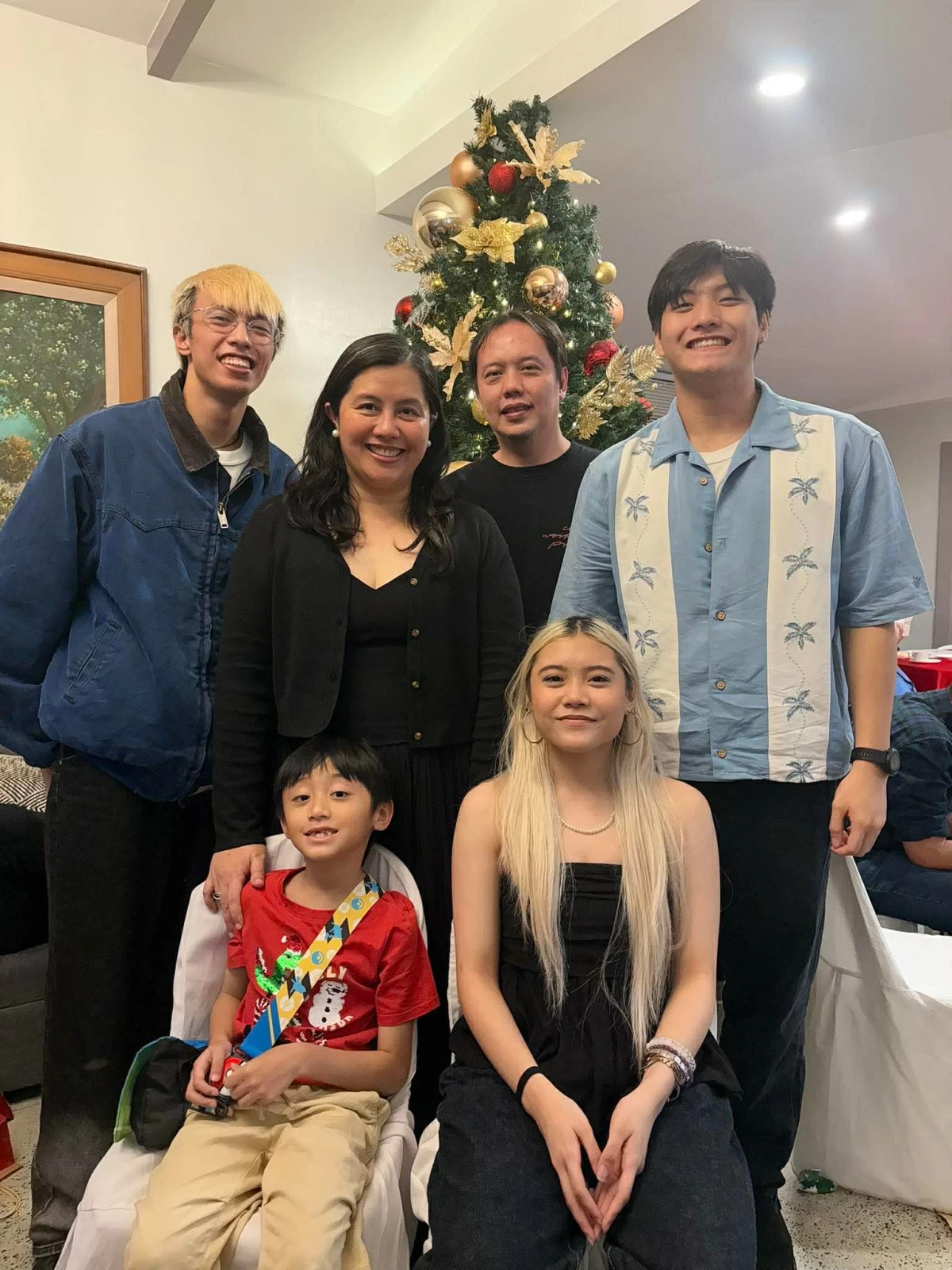 Mocs Lopez Javier and her family