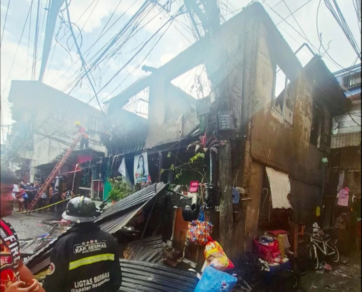 The fire in Barangay Western Bicutan, Taguig on Jan. 11 (Photo from Barangay Western Bicutan Facebook page) 
