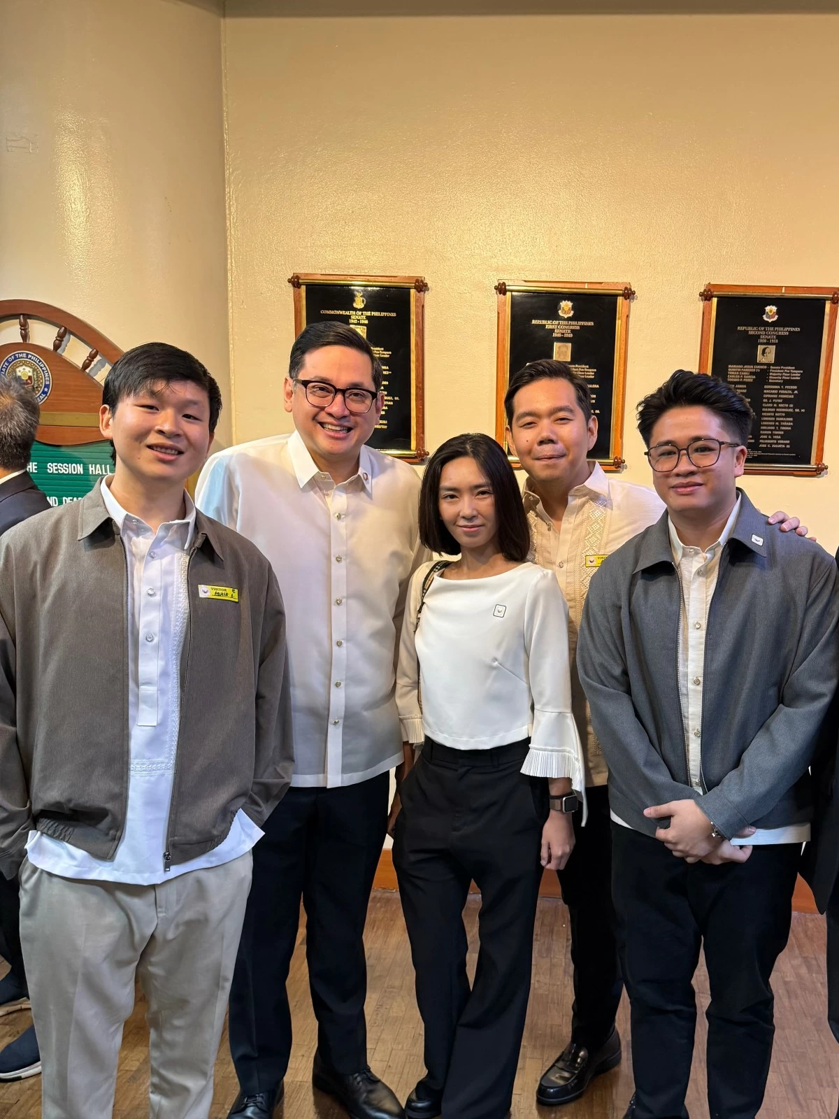VISIONARIES (from left) Gelo Wong, Senator Bam Aquino, Andrea Guevarra, Raph Sevilla, and Alfred Quiambao of BayaniChain Tech Inc.