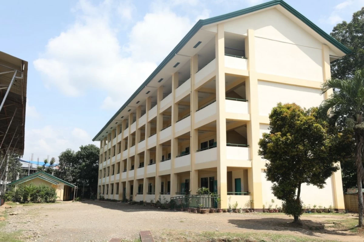 New classrooms on the rise: DepEd’s P105.7-B PPP to ease overcrowding for 800,000 learners. (DepEd photo) 