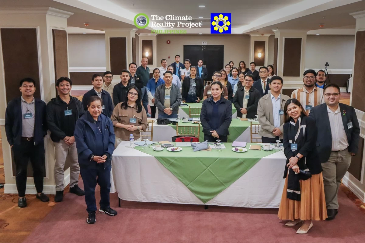 Climate Reality Philippines hosts the second leg of its information campaign on the Green Energy Option Program and other voluntary renewable energy mechanisms in Tagbilaran, Bohol.
