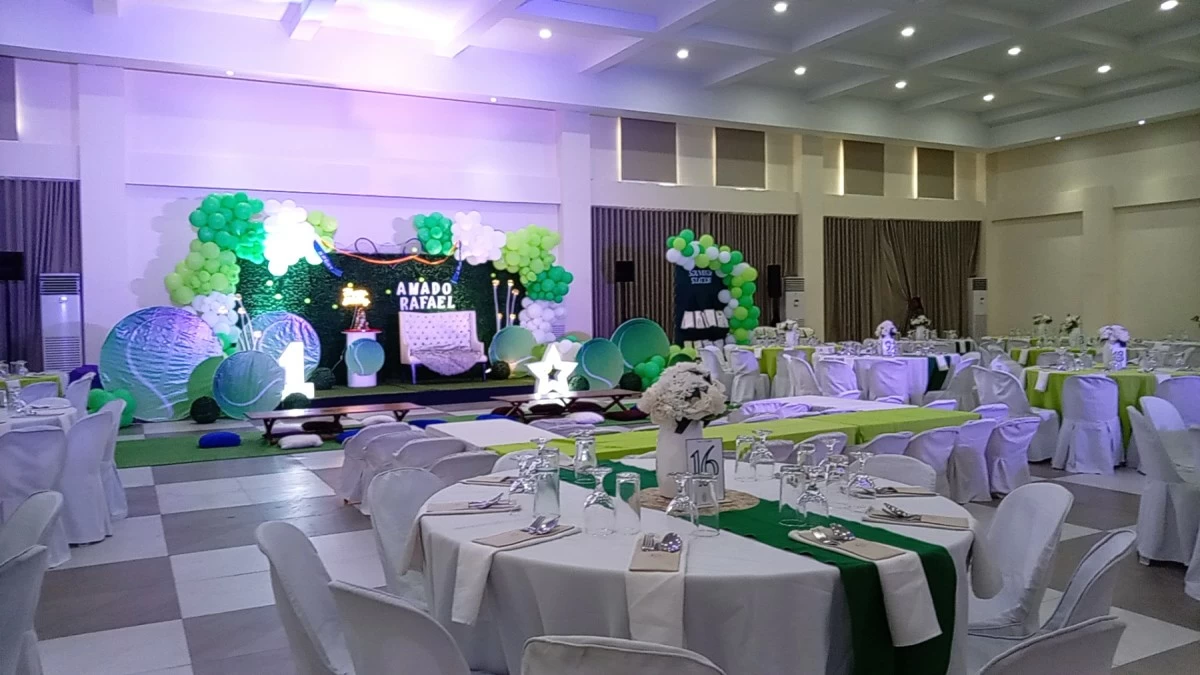 Residents can now make use of the amenities in the clubhouse; this includes its spacious function hall designed to host events and gatherings for up to 100 people. 
