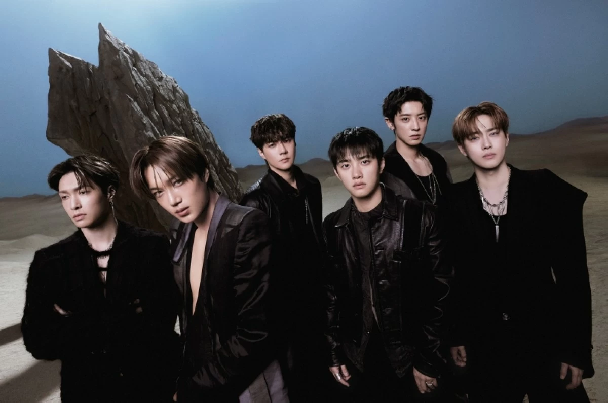 EXO's Suho, Lay, Chanyeol, D.O., Kai and Sehun (SM Entertainment) 