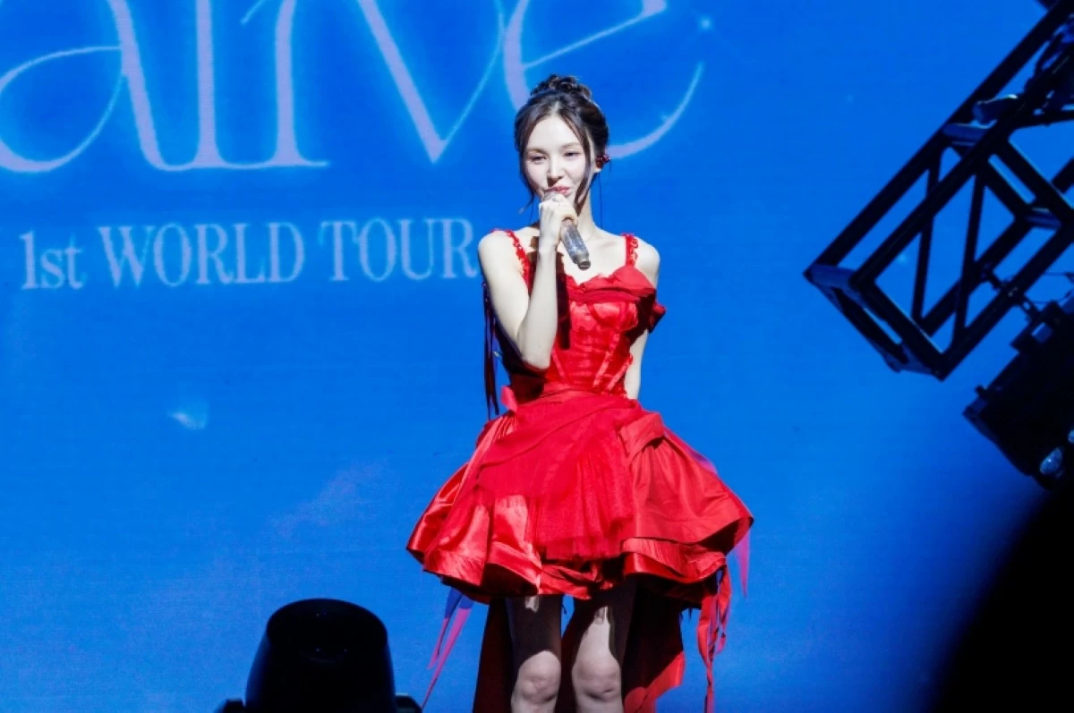 K-pop artist Wendy at her W:EALIVE world tour in Manila on Jan. 17 at the New Frontier Theater (Photo courtesy of Marck Forca)