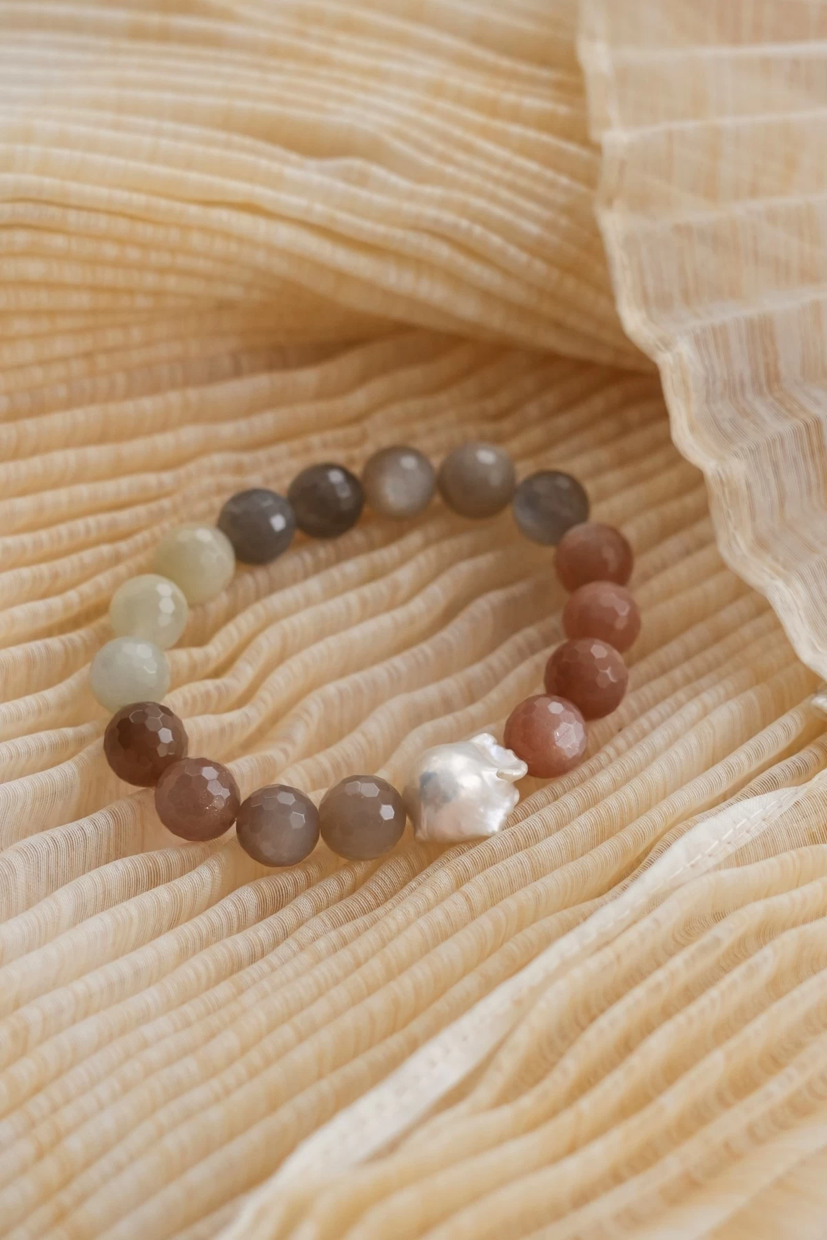 Moonstone (₱4,536.81)