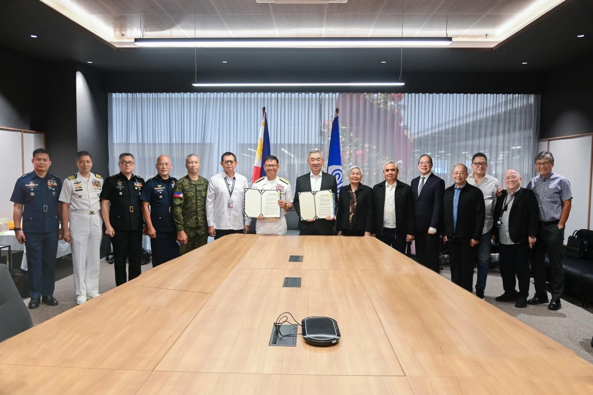 Representatives of the Armed Forces of the Philippines (AFP) and the Philippine Military Academy (PMA), led by PMA superintendent vice admiral Caesar Bernard Valencia, and SM Prime Holdings, Inc. (SMPH) executives, led by chairman of the Executive Committee Hans Sy, led the signing of the memorandum of agreement for the Henry Sy Sr. Hall at Fort Del Pilar, Baguio City.
