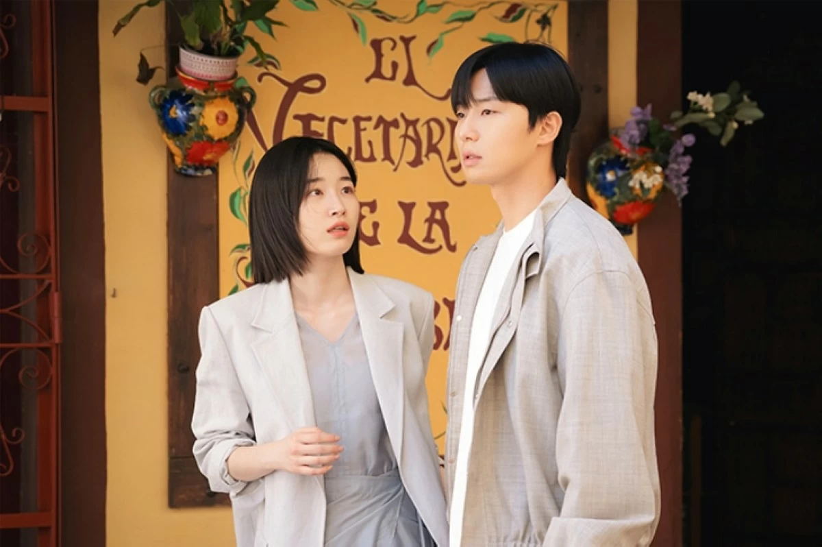 Park Seo-jun and Won Ji-an in "Surely Tomorrow" (Photo courtesy of JTBC)