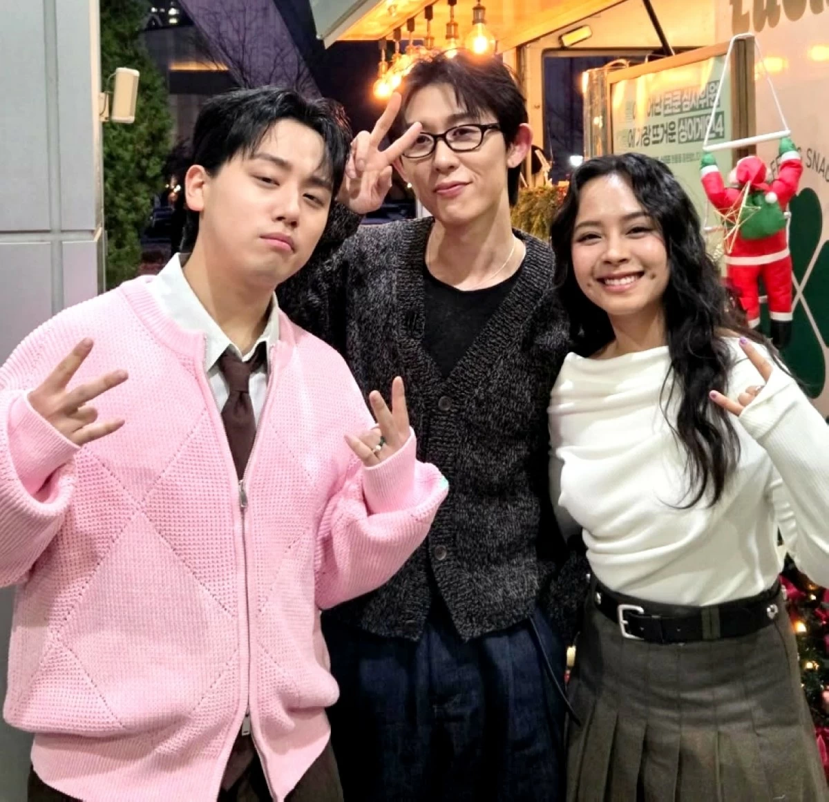 Filipino singer Gwyn Dorado with 