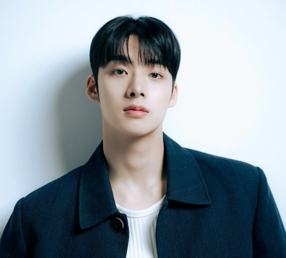 New Korean actor Kim Tae-young will make his drama debut in 