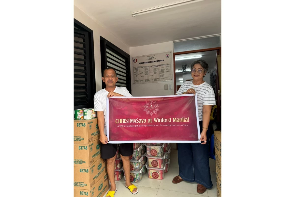 Offsite distribution of Christmasaya baskets for the beneficiaries through their respective barangays