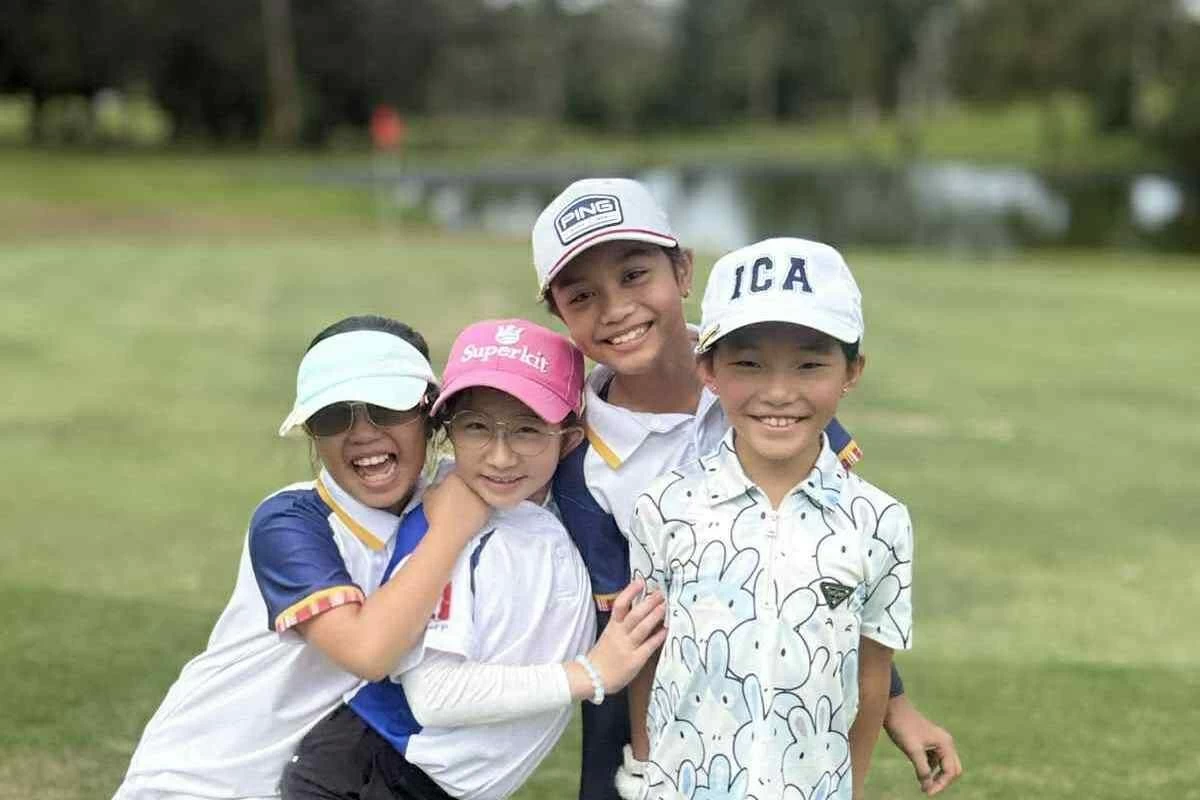 Young golfers from the Lower School category, Stephanie Gan and Laura Pablo of Immaculate Conception Academy, enjoy a light moment with Eriane Pobeda and Jaicee Cervantes of Assumption San Lorenzo Makati following their recent round in the Junior Golf Foundation of the Philippines (JGFP) Inter-School. (JGFP Photo)