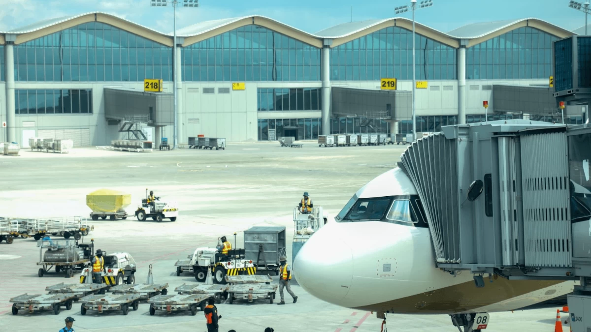 International travel drives record year for Clark airport