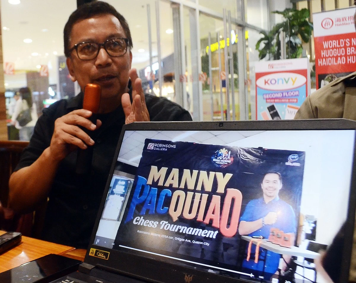 KALARO founder and CEO Jun D. Lasco explains the role of the company in the Manny Pacquiao Chess Philippines” (MPCP) tournament series in a press briefing last Saturday, January 24 at the TGI Friday’s American Bar & Grill at the Robinson’s Place Galleria in Quezon.