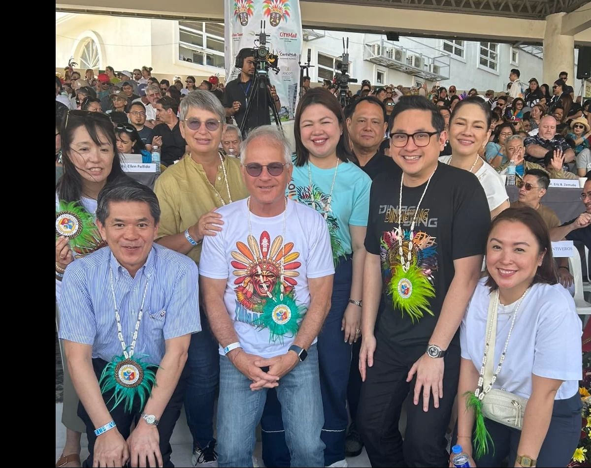 Ambassador Endo Kazuya of the Embassy of Japan and spouse, Mme. Akiko Endo, with Mme. Marina Puhan Pfaffernoschke, Ambassador Andreas Pfaffernoschke, Mayor Raisa Treñas, Senator Risa Hontiveros, and Senator Bam Aquino with his wife, Timi Gomez-Aquino