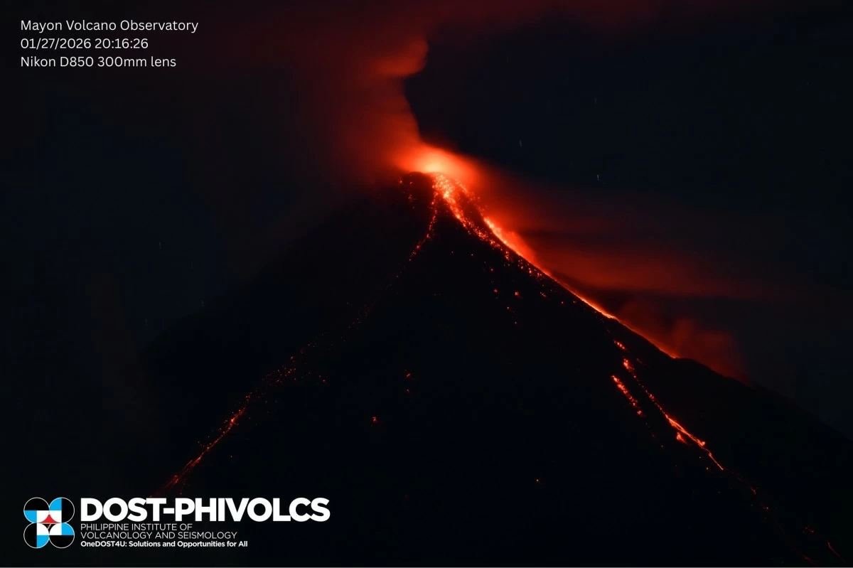 Mayon Volcano’s effusive eruption continues for the 21st day on Jan. 27, 2026, producing lava flows, pyroclastic density currents (“uson”), and rockfalls. Alert Level 3 remains in effect, and entry into the six-kilometer permanent danger zone is prohibited. (Philippine Institute of Volcanology and Seismology)
