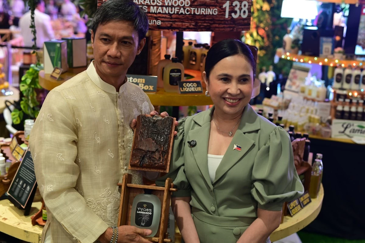 DTI and SM Supermalls spotlight the Philippine coconut industry as MSMEs take centerstage—local entrepreneurs proudly showcasing coconut-based products crafted by Filipino hands.