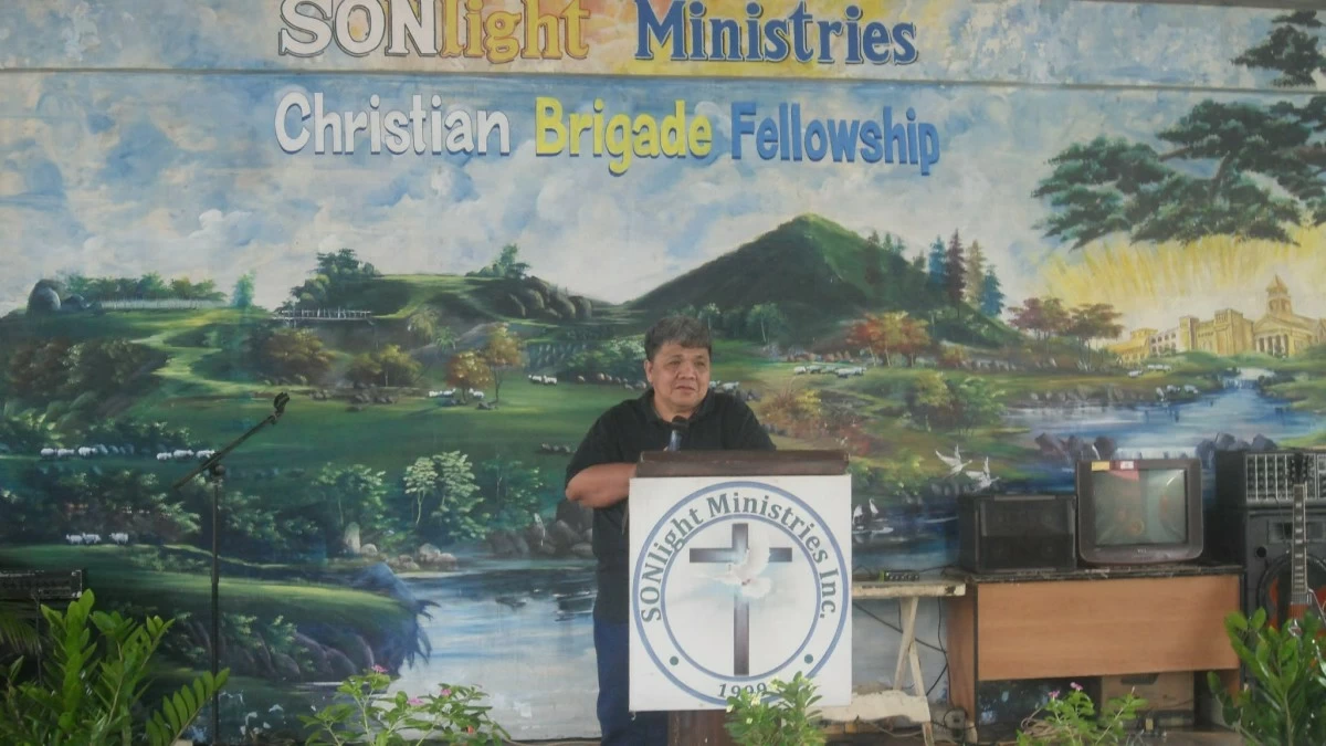 Pastor Edsen Sentero