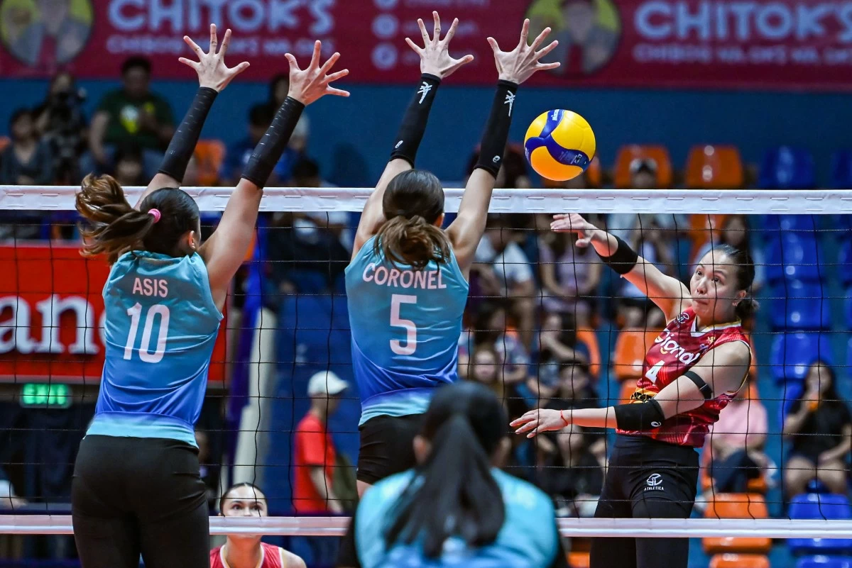 Tin Tiamzon scores for Cignal. (PVL Images)