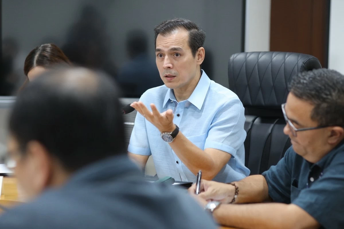 Mayor Isko OKs release of P37.13-M allowances for UDM, PLM students