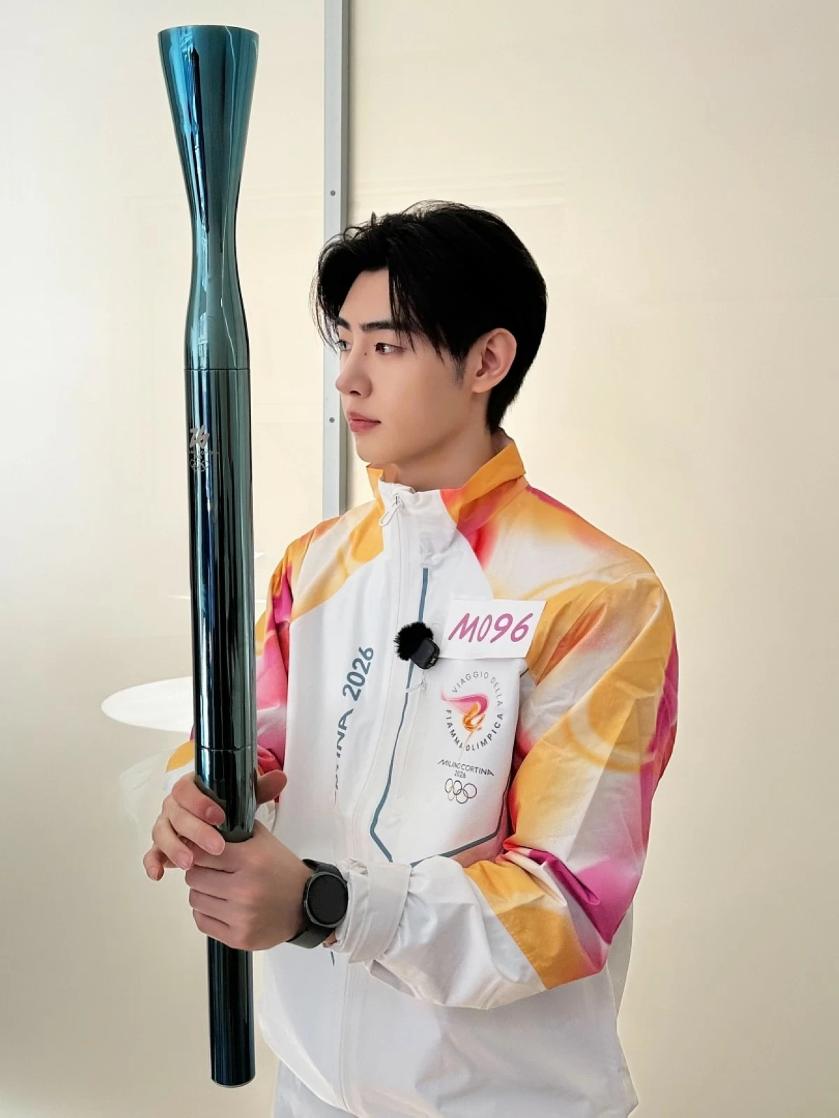 ENHYPEN's Sunghoon carrying the Olympic torch (Belift Lab) 