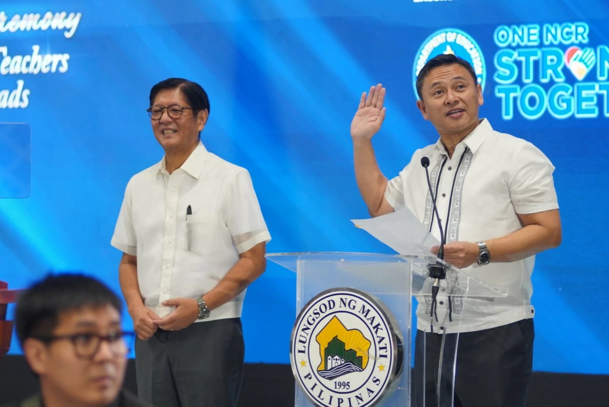 DepEd Secretary Sonny Angara led the oath-taking of over 2,900 teachers, witnessed by President Ferdinand R. Marcos Jr., during the promotion ceremony in Makati City on February 6, 2026.