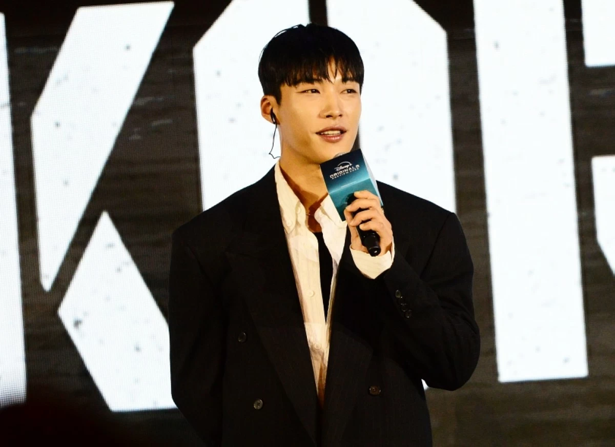 Korean actor  Woo Do-hwan at the Disney  Originals Preview at Hong Kong Disneyland last November (Jonathan Hicap)
