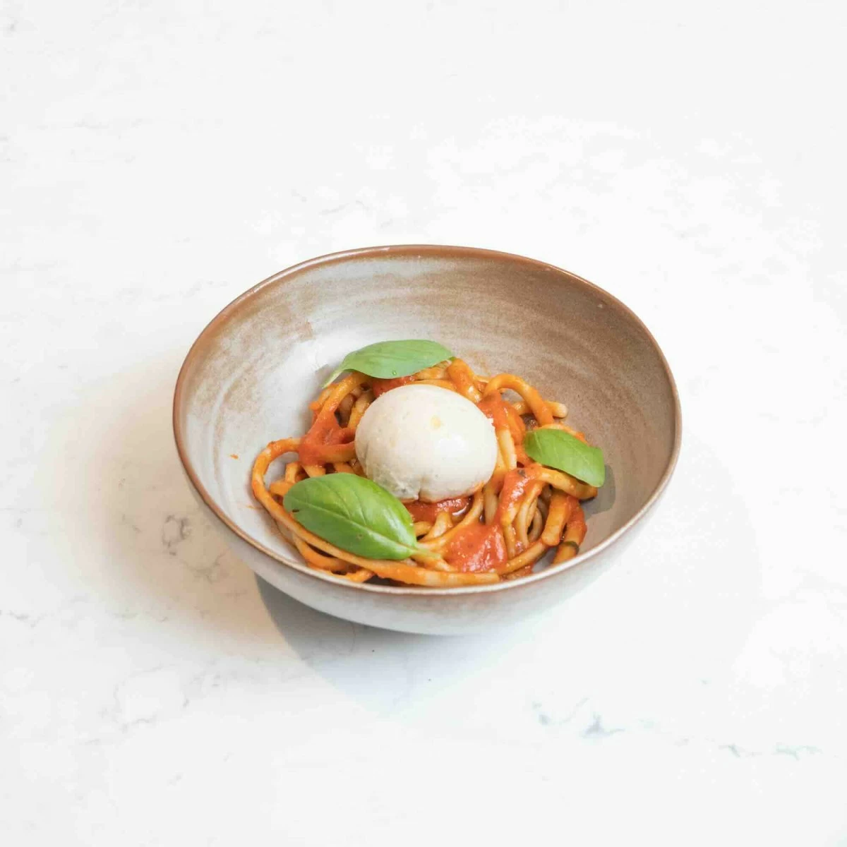 Semolina Linguini Tomatoes (with plant-based 'burrata' and tomato pomodoro)