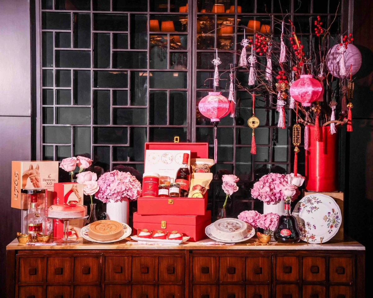 Grand Hyatt Manila marks Lunar New Year with set menus and festive take-home treats