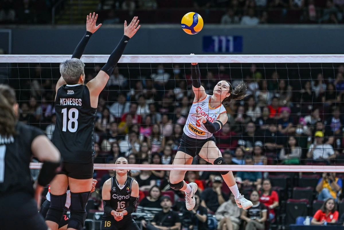 Vanie Gandler leads the way for Cignal. (PVL Images)