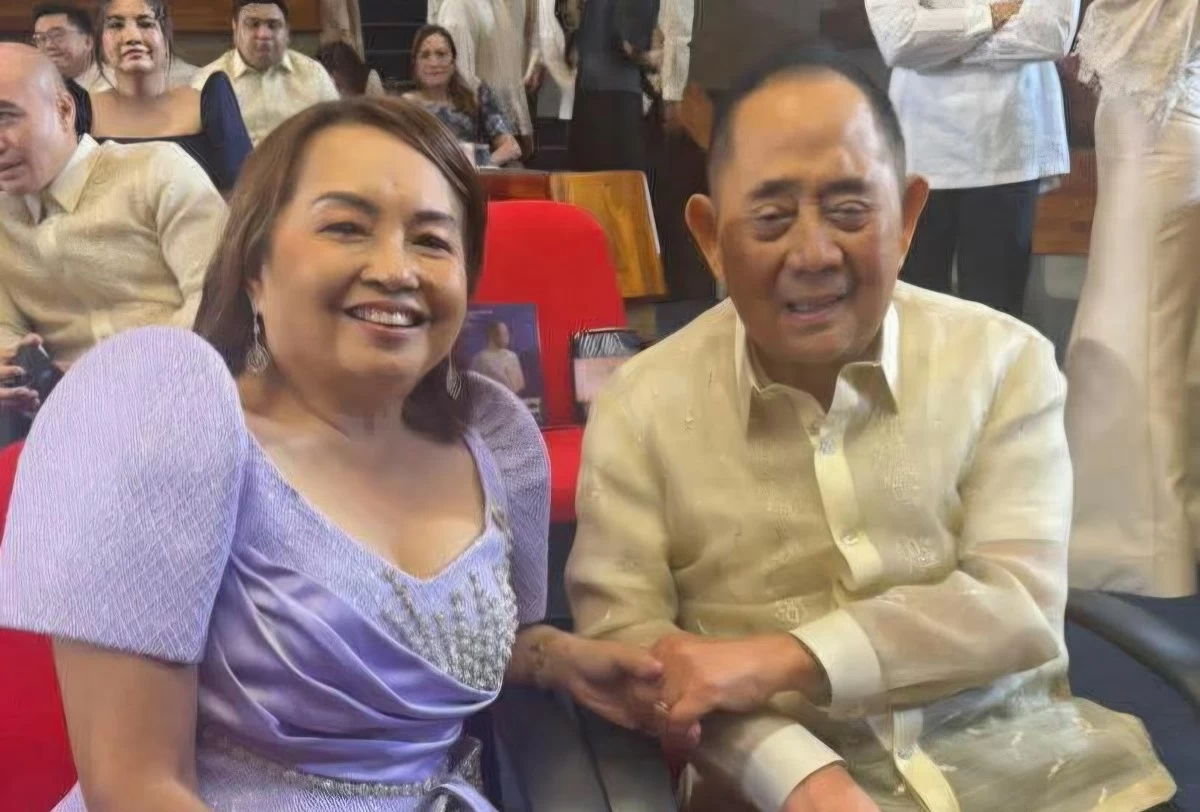 Pampanga 2nd district Rep. Gloria Macapagal-Arroyo (left), former House Speaker Jose de Venecia Jr. (Facebook)
