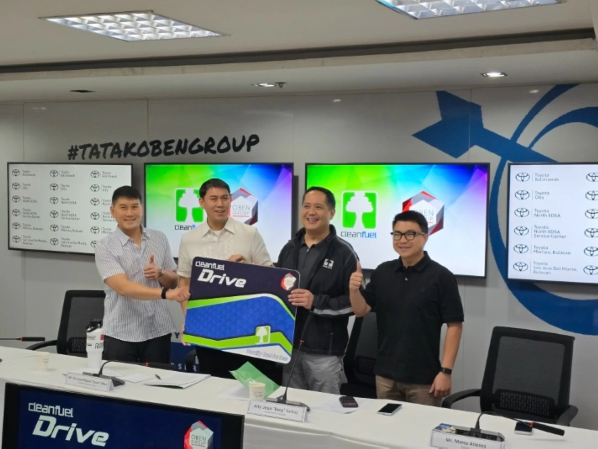 From left: Ralph Atienza - Cleanfuel Vice President, Cosco Oben - Oben Group of Companies President, Atty. Jesus Bong Suntay - Cleanfuel President and Chief Executive Officer,  Marco Atienza - Cleanfuel Group of Companies Director