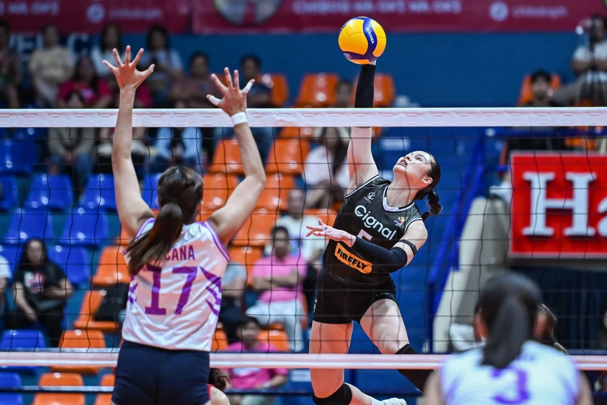 Vanie Gandler sizzles for Cignal in its last match. (PVL Images)
