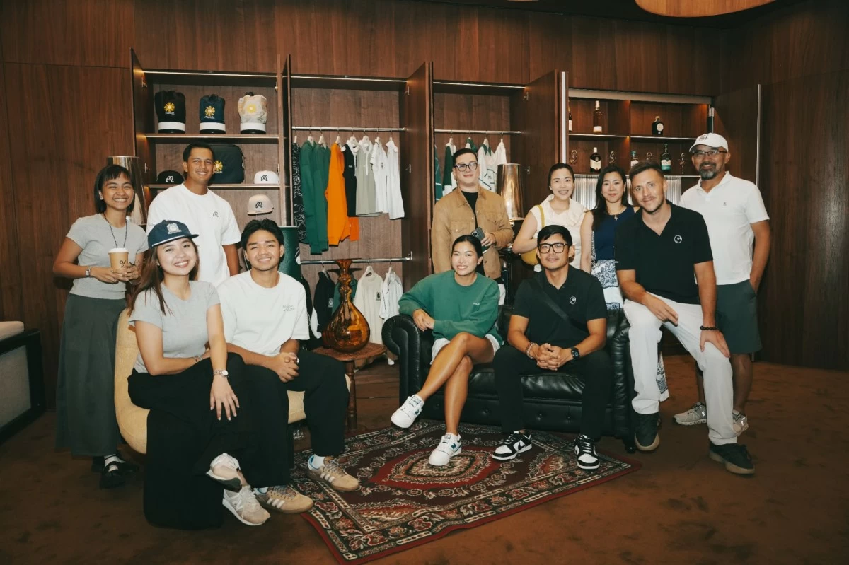 Bianca brief return to the Philippines