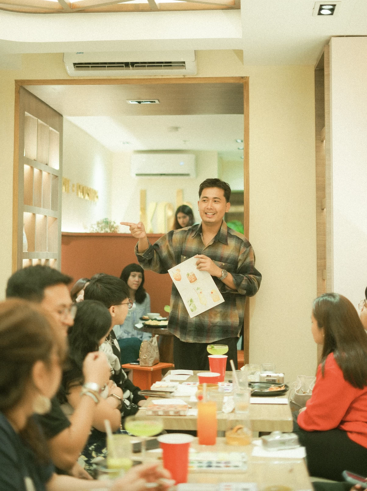 Sharing the Love for Art — Vergel Gregorio builds a creative community that celebrates watercolor and the timeless craft of letter writing.