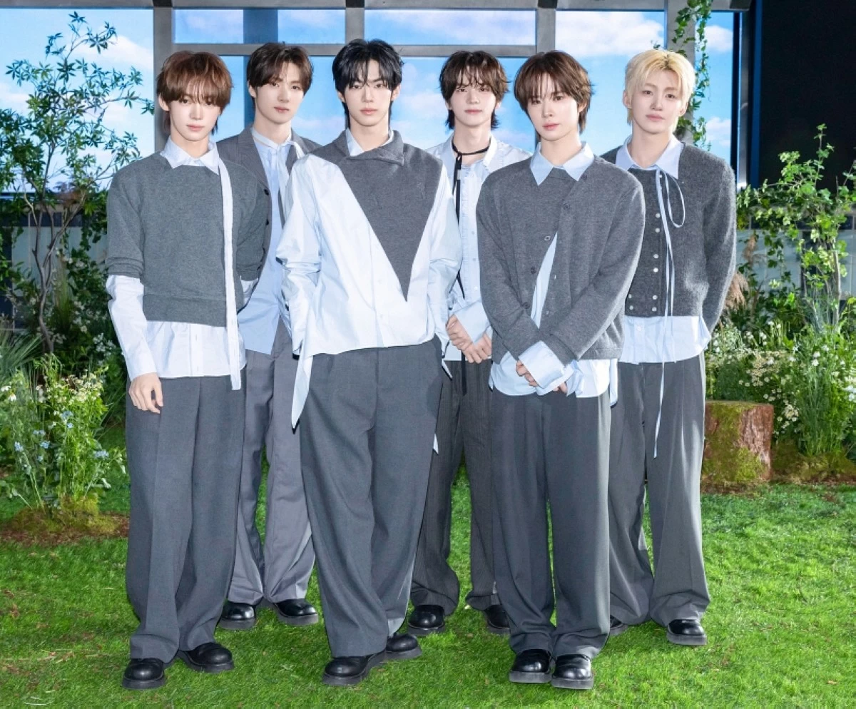 TWS (Pledis Entertainment) 