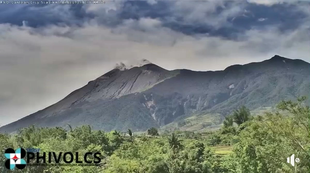 Kanlaon Volcano emitted grayish ash plumes from its summit crater on Feb. 16, 2026, rising about 150 meters before drifting southwest, as recorded by the IP camera at the KVO-CC Observatory in Canlaon City. The volcano remains under Alert Level 2 amid continued unrest. (Phivolcs)