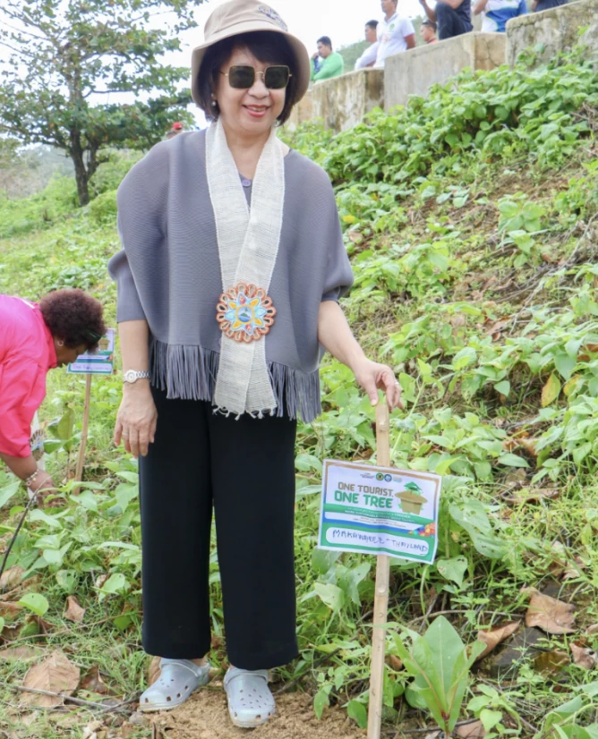 Thailand’s Ambassador  Makawadee Sumitmor contributed to the tree planting activity
