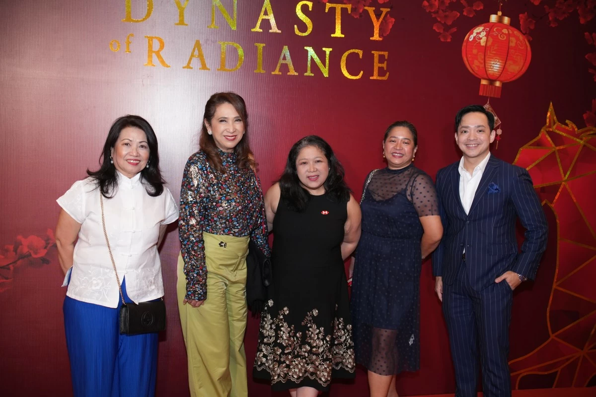 Debbie Cuyegkeng, Ria Domingo, Anya Katigbak-Cajucom, Arlene Magtira, and Mike Miranda
