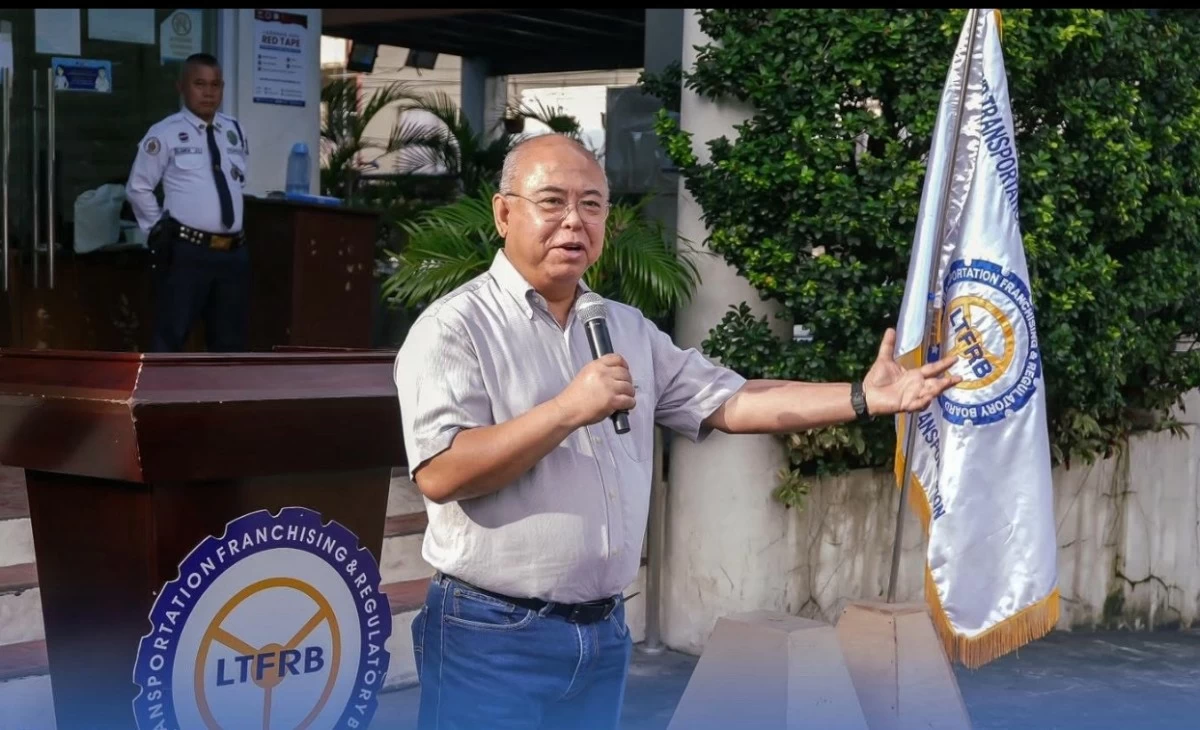 LTFRB chairman Vigor D. Mendoza II 