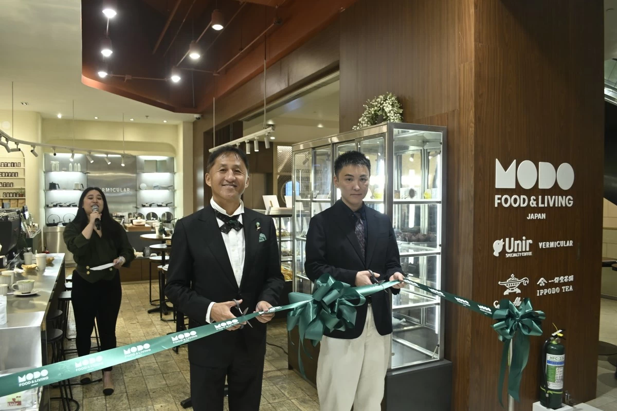 Takeki Furukubo, vice chairman of Modo, during the ribbon-cutting ceremony of Modo Café at Mitsukoshi Mall in Bonifacio Global City, Taguig.
