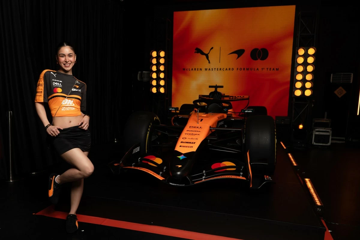 Julia Barretto with the McLaren F1 MCL40