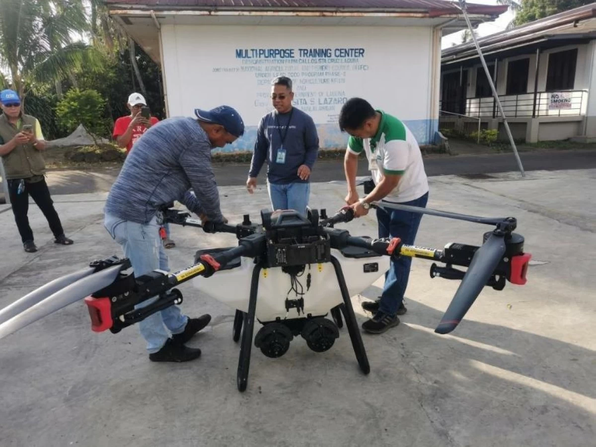 THE province of Laguna taps drones to plant rice. (Photo via Danny Estacio)