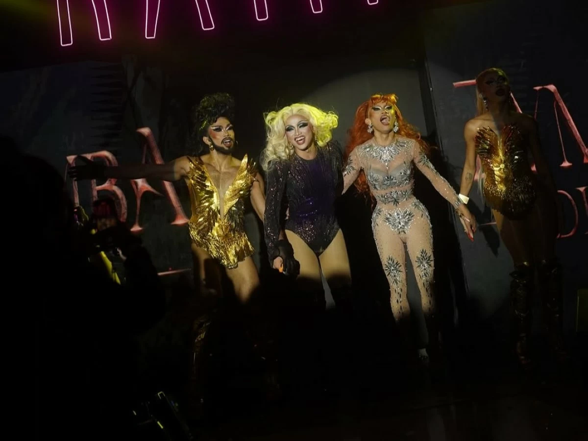 HOUSE OF DING (From left) Bomba, Brigiding, Zymba, and Felicia performing onstage
