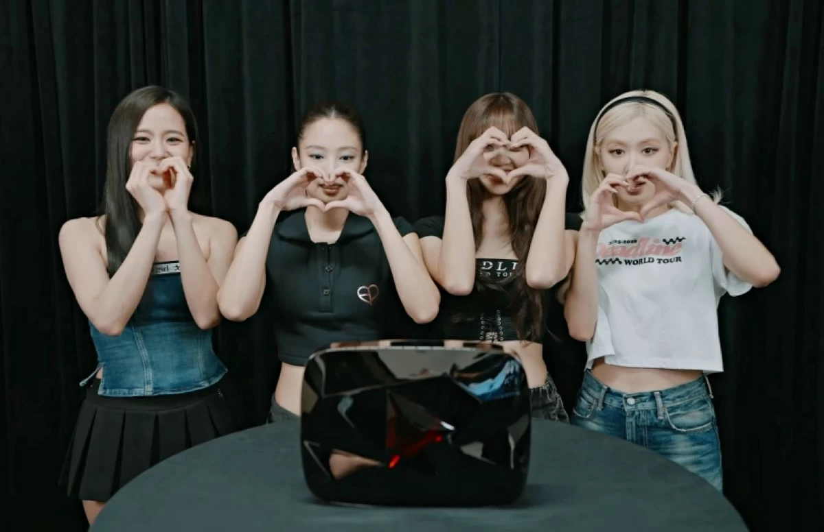 BLACKPINK (Screenshot from BLACKPINK's video on YouTube) 