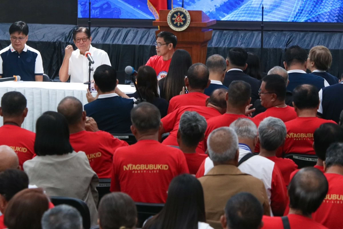 President Ferdinand R. Marcos Jr. engages in a forum with farmers and irrigators on Feb. 24, 2026. (Santi San Juan)