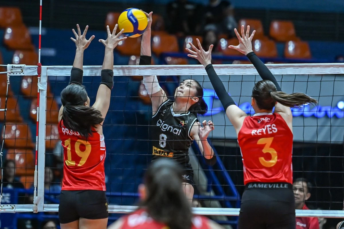 Erika Santos leads Cignal past PLDT. (PVL Images)