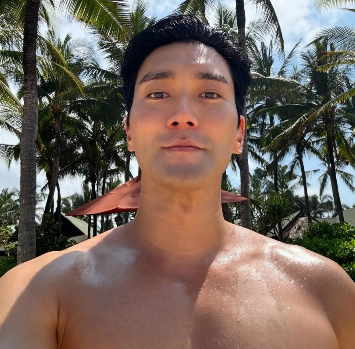 Super Junior's Siwon (Instagram) 