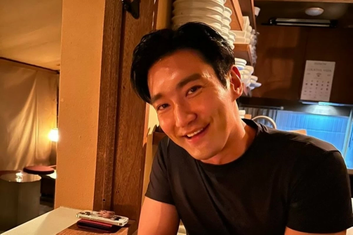 Super Junior's Siwon (Instagram) 