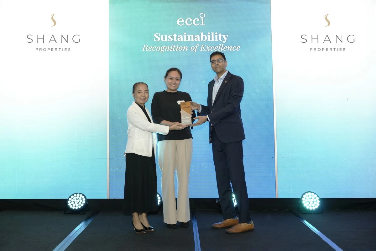 Shang Properties receives the ECCI Sustainability Recognition of Excellence; (L-R) Shang Properties’ Deputy General Counsel Atty. Emiluisa Cortez Penano and Catherine Cenon, together with ECC International Regional Director Karthik Subburaman